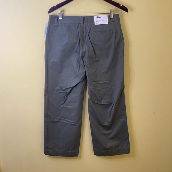 NWT GAP Olive Green Classic Fit Capri Pants Size 8 - Picture 8 of 10